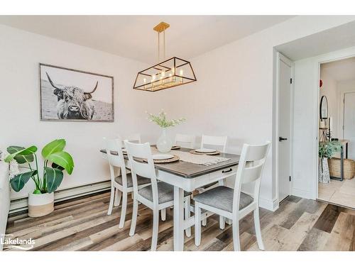 105-33 Deerhurst Greens Drive, Huntsville, ON - Indoor Photo Showing Dining Room