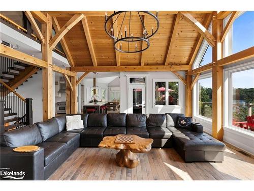 15 Gordon Point Lane, Seguin, ON - Indoor Photo Showing Living Room