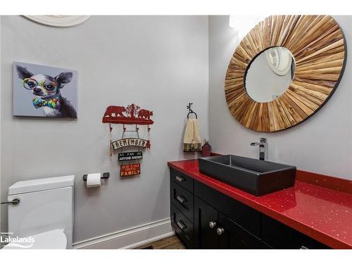 15 Gordon Point Lane, Seguin, ON - Indoor Photo Showing Bathroom