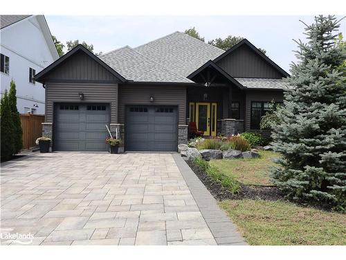 47 Gateway Drive, Gravenhurst, ON - Outdoor With Facade