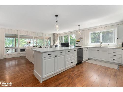 285 Mica Mine Road, Huntsville, ON - Indoor Photo Showing Kitchen