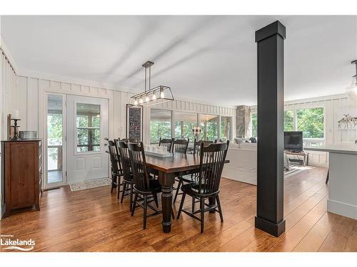 285 Mica Mine Road, Huntsville, ON - Indoor Photo Showing Dining Room