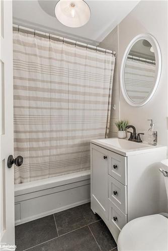 285 Mica Mine Road, Huntsville, ON - Indoor Photo Showing Bathroom