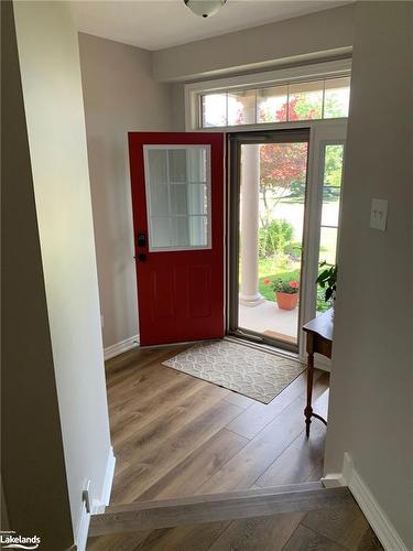 20 Connor Avenue, Collingwood, ON - Indoor Photo Showing Other Room