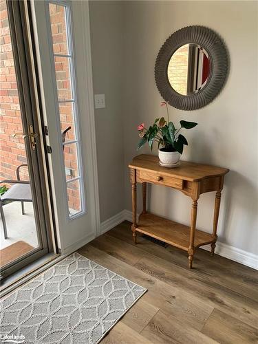 20 Connor Avenue, Collingwood, ON - Indoor Photo Showing Other Room