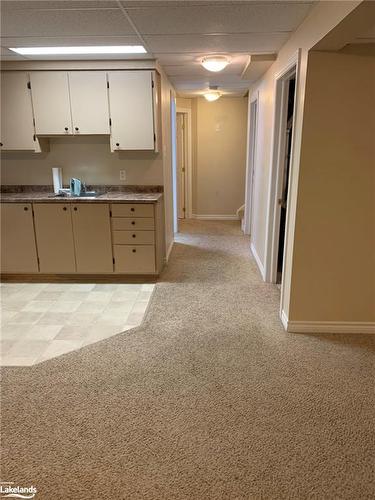 20 Connor Avenue, Collingwood, ON - Indoor Photo Showing Kitchen With Double Sink