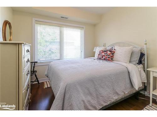 308-6 Brandy Lane Drive, Collingwood, ON - Indoor Photo Showing Bedroom