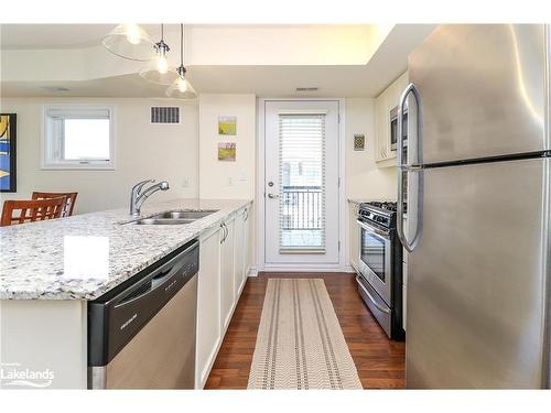 308-6 Brandy Lane Drive, Collingwood, ON - Indoor Photo Showing Kitchen With Double Sink