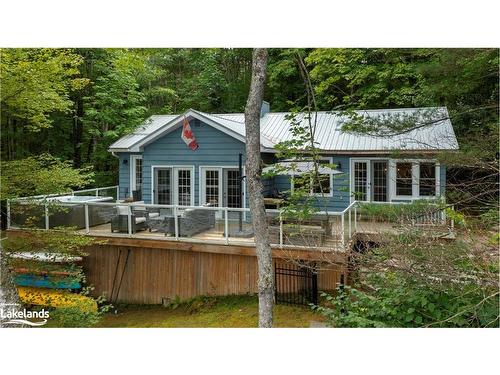 550 Peninsula Rd, Gravenhurst, ON - Outdoor