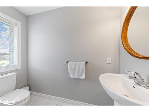 964 Wright Drive, Midland, ON - Indoor Photo Showing Bathroom