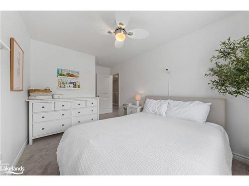 964 Wright Drive, Midland, ON - Indoor Photo Showing Bedroom