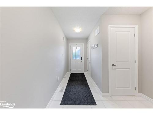 964 Wright Drive, Midland, ON - Indoor Photo Showing Other Room