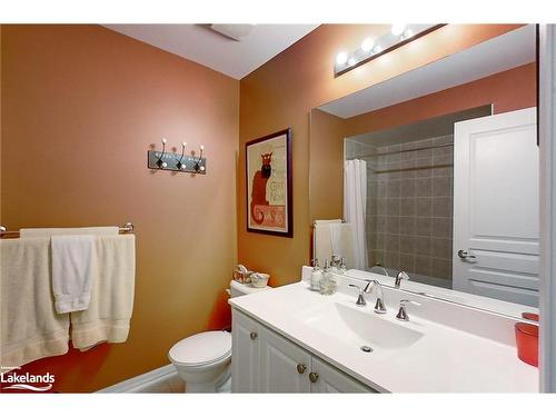 7 Collship Lane, Collingwood, ON - Indoor Photo Showing Bathroom