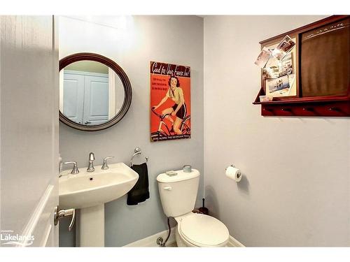 7 Collship Lane, Collingwood, ON - Indoor Photo Showing Bathroom