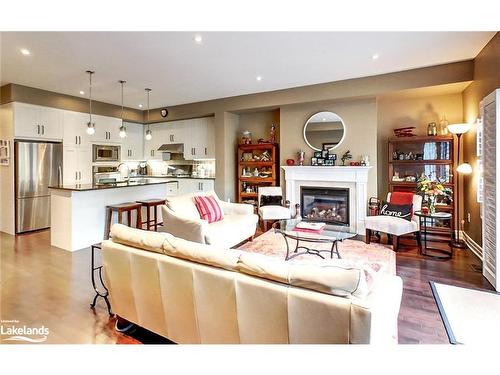 7 Collship Lane, Collingwood, ON - Indoor Photo Showing Living Room With Fireplace