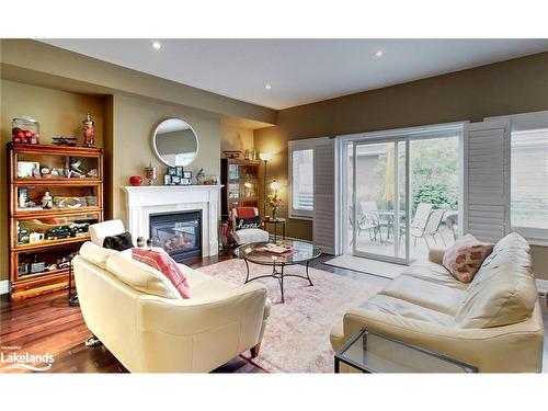 7 Collship Lane, Collingwood, ON - Indoor Photo Showing Living Room With Fireplace