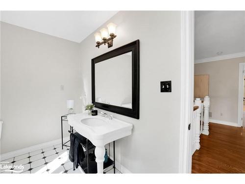 3 Rutland Hill Court, Caledon, ON - Indoor Photo Showing Bathroom