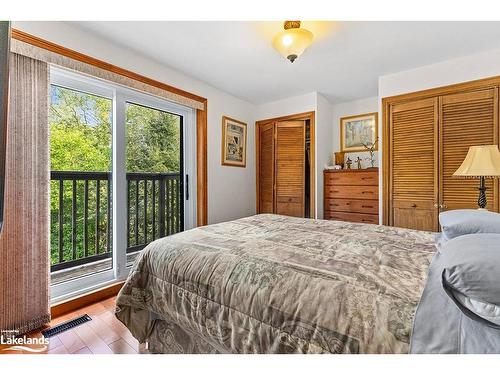 121 Birch View Trail, The Blue Mountains, ON - Indoor Photo Showing Bedroom