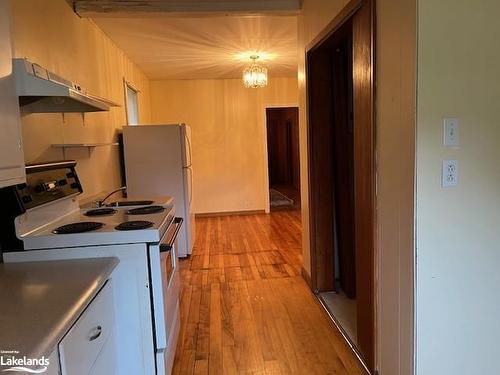 18 Montreal Avenue, South River, ON - Indoor Photo Showing Kitchen