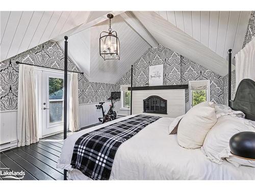 118 Heritage Drive, The Blue Mountains, ON - Indoor Photo Showing Bedroom