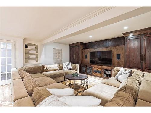 118 Heritage Drive, The Blue Mountains, ON - Indoor Photo Showing Living Room