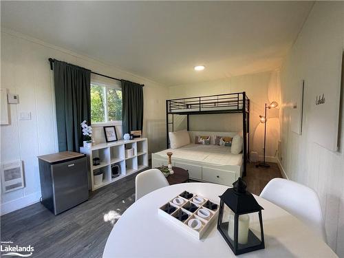 118 Heritage Drive, The Blue Mountains, ON - Indoor Photo Showing Bedroom