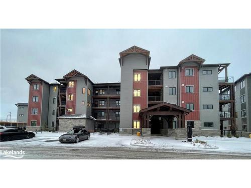 407-20 Beckwith Lane, The Blue Mountains, ON - Outdoor With Facade