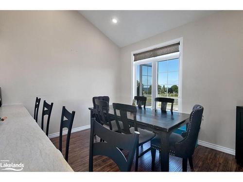 7-24 Albery Court, Meaford, ON - Indoor Photo Showing Dining Room