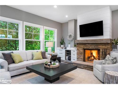 23 Kells Crescent, Collingwood, ON - Indoor Photo Showing Living Room With Fireplace