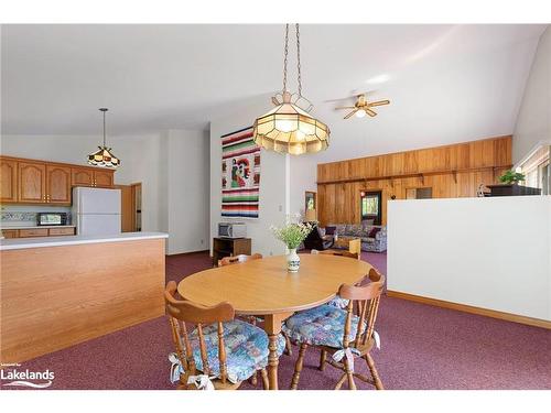 30 Hillside Drive, Nobel, ON - Indoor Photo Showing Dining Room