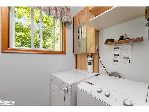 30 Hillside Drive, Nobel, ON - Indoor Photo Showing Laundry Room