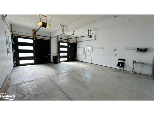 429 Buckby Lane, Port Elgin, ON - Indoor Photo Showing Garage