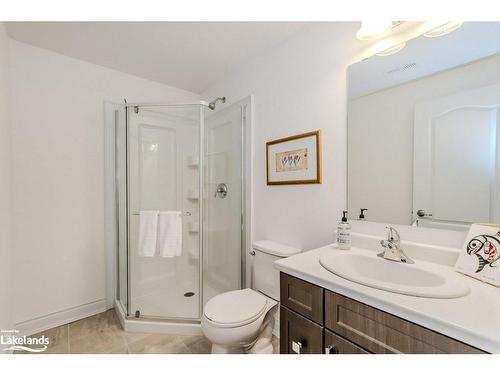 51 Selkirk Drive, Huntsville, ON - Indoor Photo Showing Bathroom