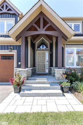 38 Carpenter Street, Collingwood, ON - Outdoor With Facade