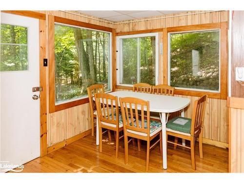 1017 Dungannon Drive, Minden Hills, ON - Indoor Photo Showing Dining Room