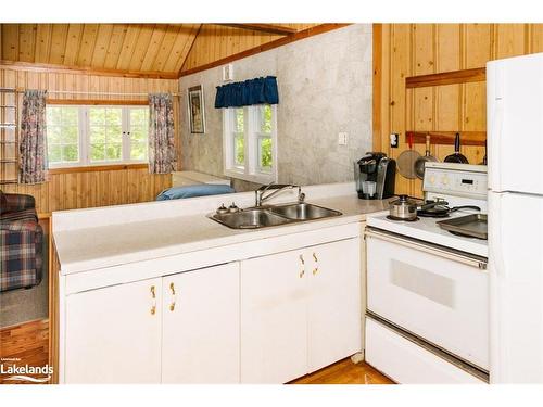 1017 Dungannon Drive, Minden Hills, ON - Indoor Photo Showing Kitchen With Double Sink