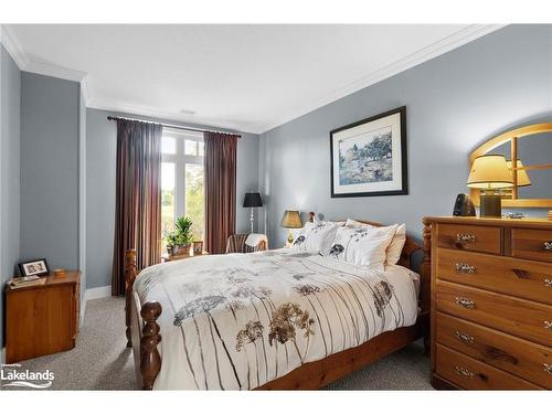 104-140 Cedar Island Road, Orillia, ON - Indoor Photo Showing Bedroom