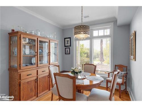 104-140 Cedar Island Road, Orillia, ON - Indoor Photo Showing Dining Room