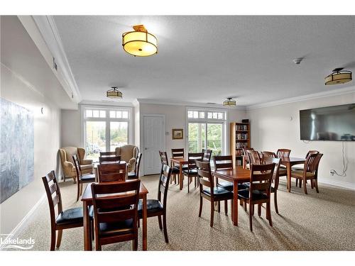 104-140 Cedar Island Road, Orillia, ON - Indoor Photo Showing Dining Room