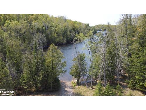 0 Between Lakes Trail, Haliburton, ON 