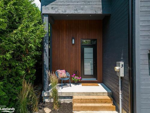 701 Sixth Street, Collingwood, ON - Outdoor With Exterior