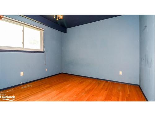 208 Kenneth Avenue, Barrie, ON - Indoor Photo Showing Other Room