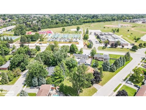 208 Kenneth Avenue, Barrie, ON - Outdoor With View