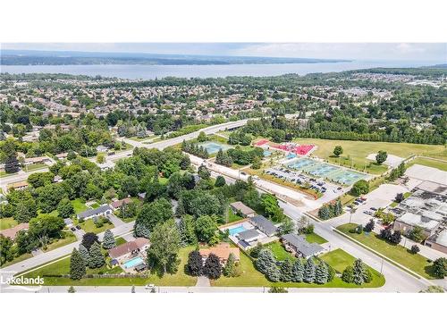 208 Kenneth Avenue, Barrie, ON - Outdoor With View