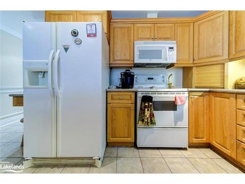 41 Meadow Lane, Wasaga Beach, ON - Indoor Photo Showing Kitchen