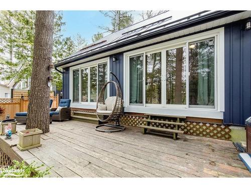 44 Stroud Crescent, Wasaga Beach, ON - Outdoor With Deck Patio Veranda With Exterior