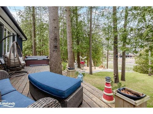 44 Stroud Crescent, Wasaga Beach, ON - Outdoor With Deck Patio Veranda