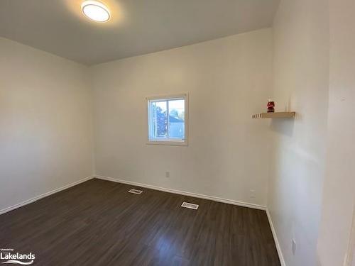 214 Montreal Street, Stayner, ON - Indoor Photo Showing Other Room