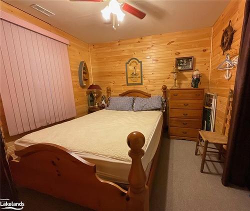 345 Doe Lake Rd Road, Armour, ON - Indoor Photo Showing Bedroom