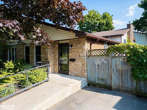 20 Griffin Road, Collingwood, ON - Outdoor